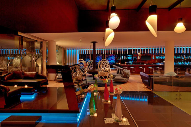 W Lounge Bar
